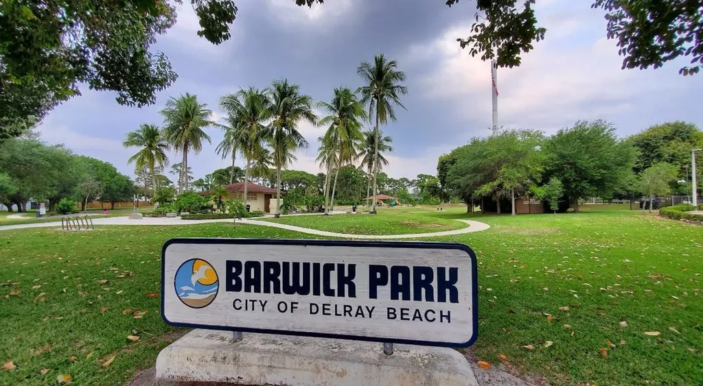 521 Sandpiper Circle Delray Beach FL 33445