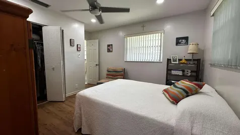 521 Sandpiper Circle Delray Beach FL 33445