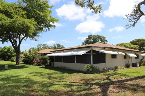 521 Sandpiper Circle Delray Beach FL 33445