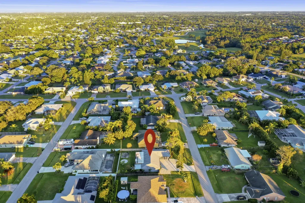 1149 SE Menores Avenue Port St Lucie FL 34952
