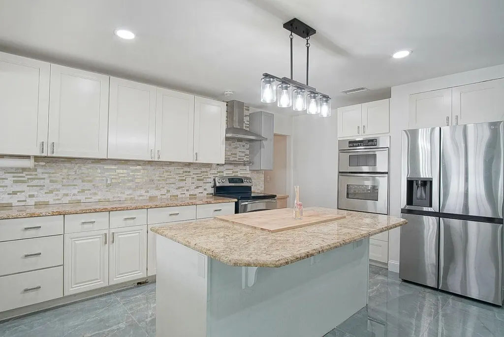 1149 SE Menores Avenue Port St Lucie FL 34952