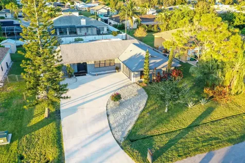 1149 SE Menores Avenue Port St Lucie FL 34952