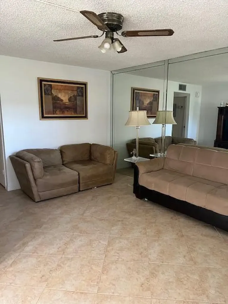 55 Capri B Delray Beach FL 33484