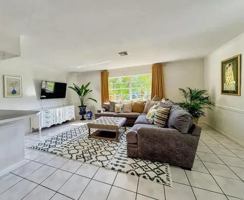 8911 SW 197th Street Cutler Bay FL 33157
