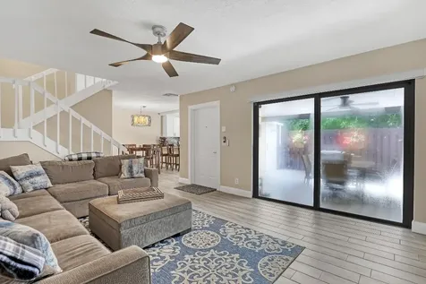 923 Springdale Circle Palm Springs FL 33461