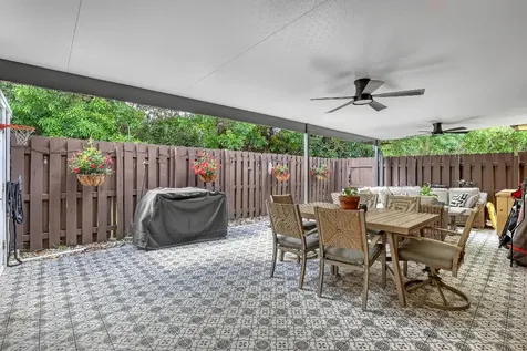 923 Springdale Circle Palm Springs FL 33461