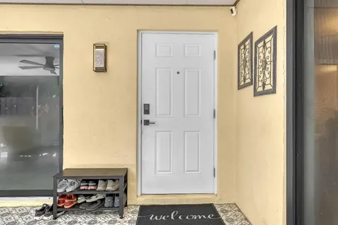 923 Springdale Circle Palm Springs FL 33461