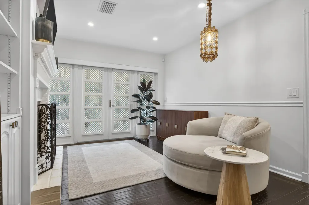 302 NW 16th Street Delray Beach FL 33444