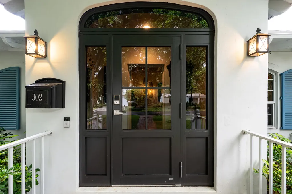 302 NW 16th Street Delray Beach FL 33444