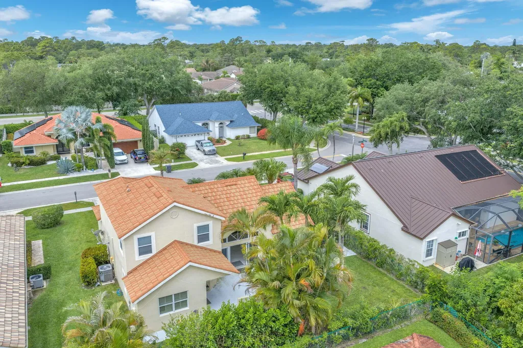1343 Lake Breeze Drive Wellington FL 33414
