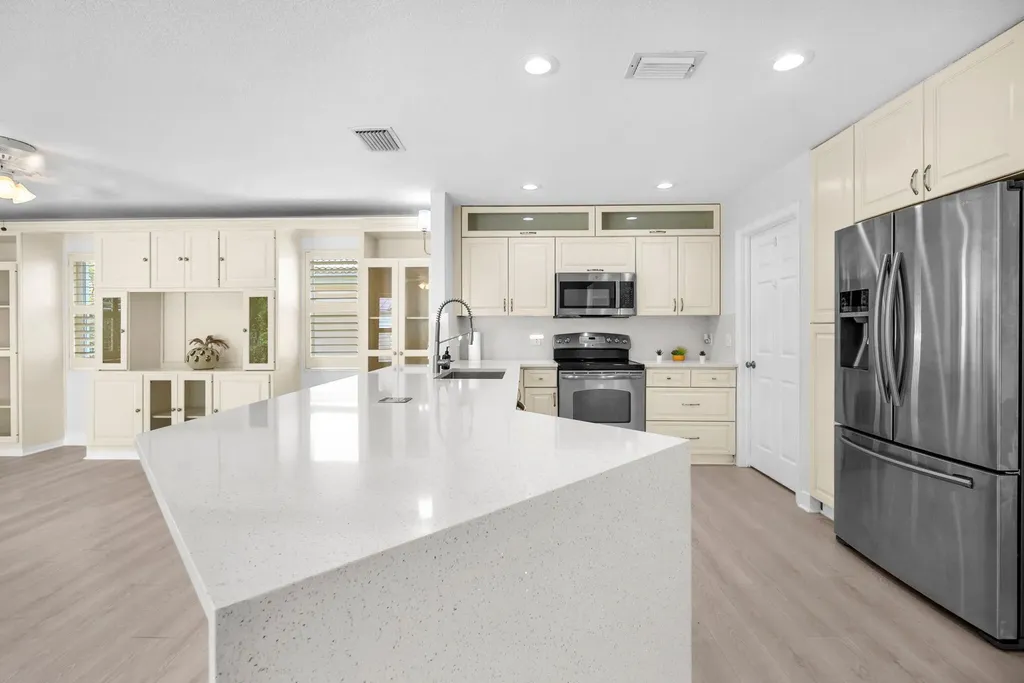1343 Lake Breeze Drive Wellington FL 33414