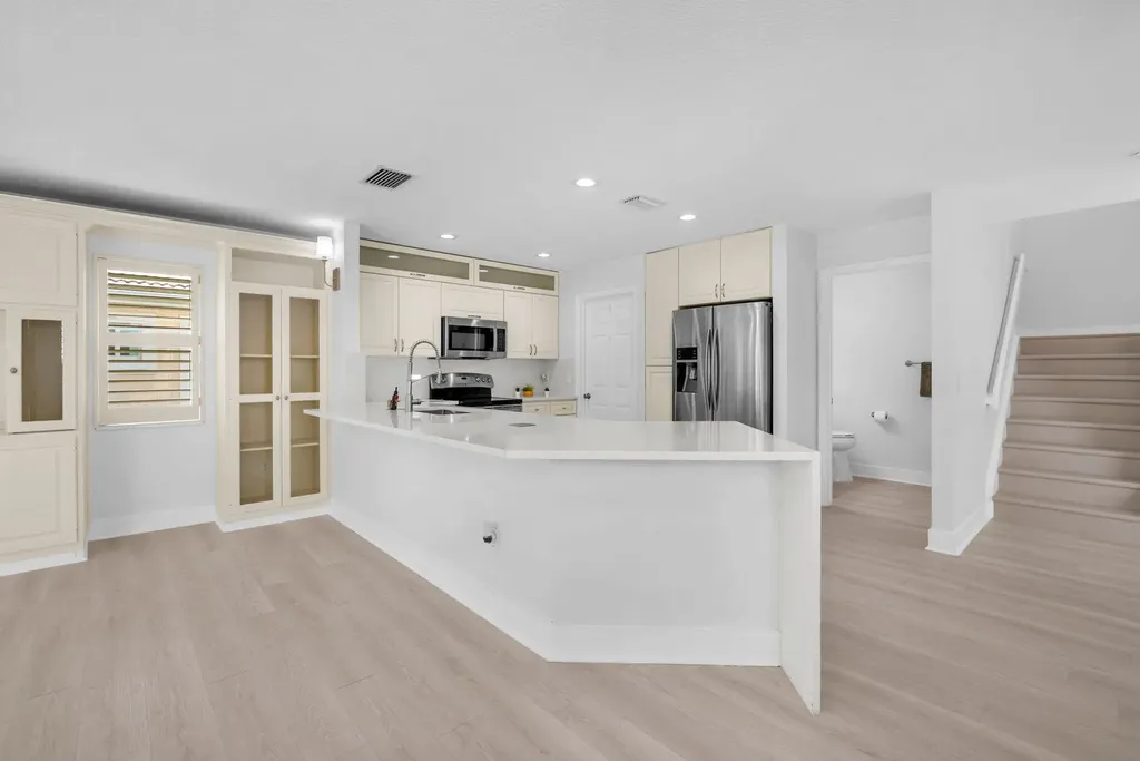 1343 Lake Breeze Drive Wellington FL 33414