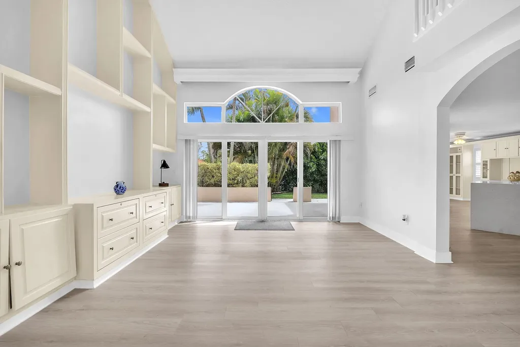 1343 Lake Breeze Drive Wellington FL 33414