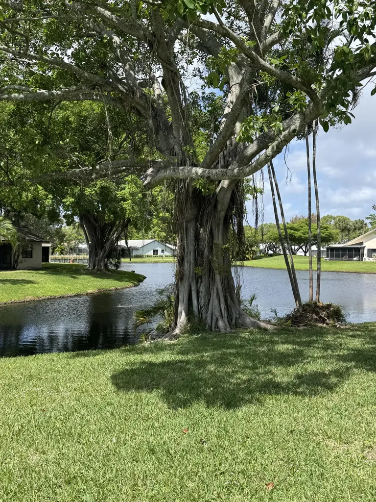 16843 Boca Delray Drive Delray Beach FL 33484