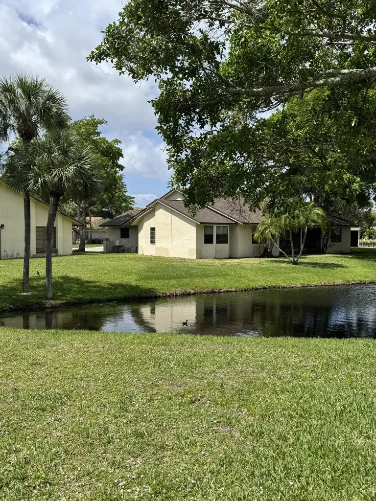 16843 Boca Delray Drive Delray Beach FL 33484