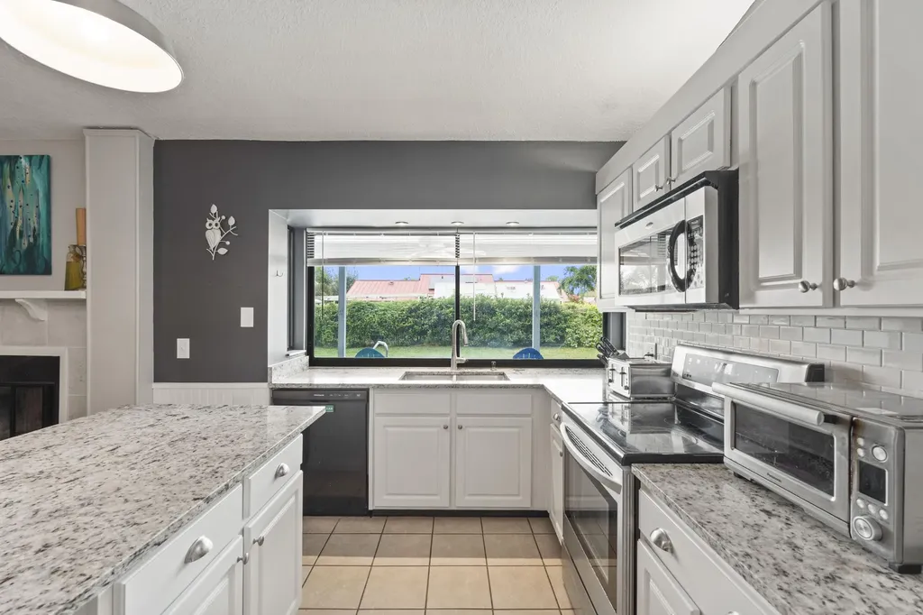 2316 SW Lejune Street Port St Lucie FL 34953