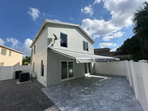 4243 Pine Hollow Circle Greenacres FL 33463