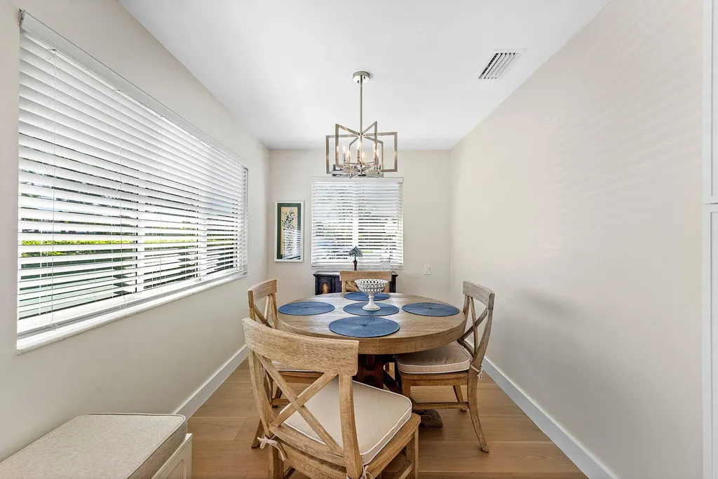 13731 Eastpointe Way Palm Beach Gardens FL 33418
