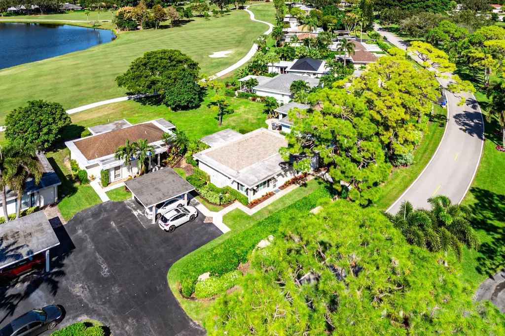 13731 Eastpointe Way Palm Beach Gardens FL 33418