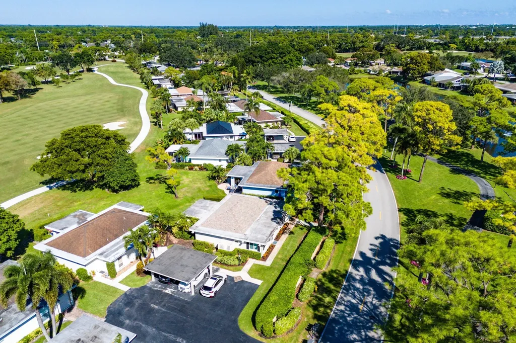 13731 Eastpointe Way Palm Beach Gardens FL 33418