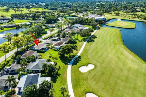 13731 Eastpointe Way Palm Beach Gardens FL 33418