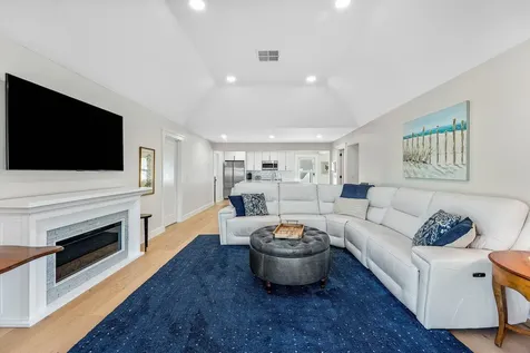 13731 Eastpointe Way Palm Beach Gardens FL 33418