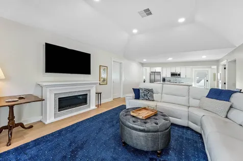 13731 Eastpointe Way Palm Beach Gardens FL 33418