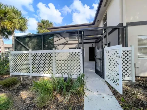 27 Clinton Court Royal Palm Beach FL 33411