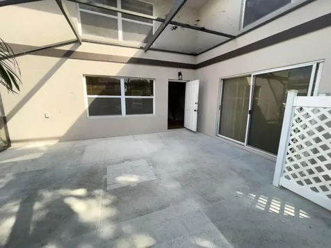 27 Clinton Court Royal Palm Beach FL 33411