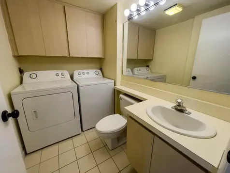 27 Clinton Court Royal Palm Beach FL 33411
