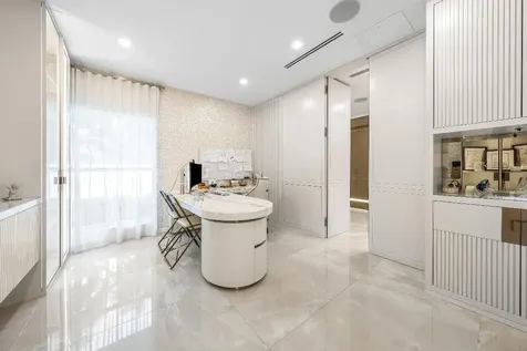 6641 Giralda Circle Boca Raton FL 33433