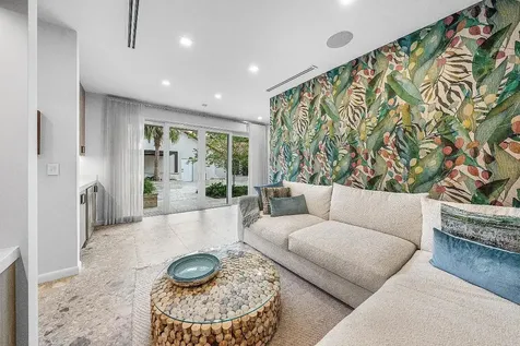 6641 Giralda Circle Boca Raton FL 33433