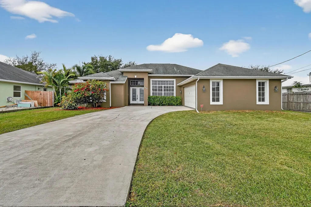3960 SW Hablow Street Port St Lucie FL 34953