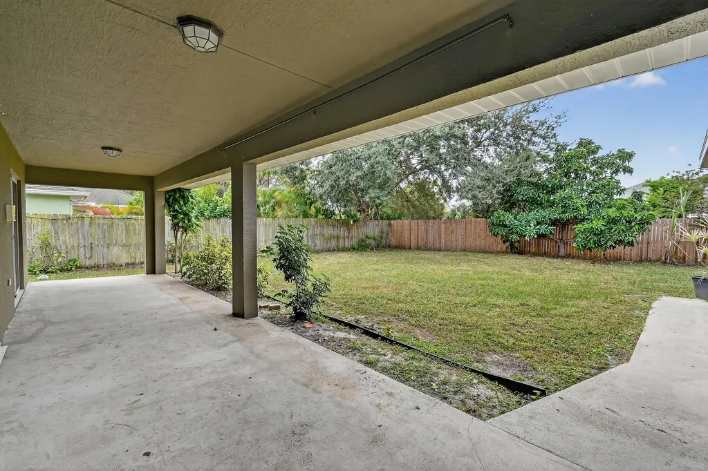 3960 SW Hablow Street Port St Lucie FL 34953