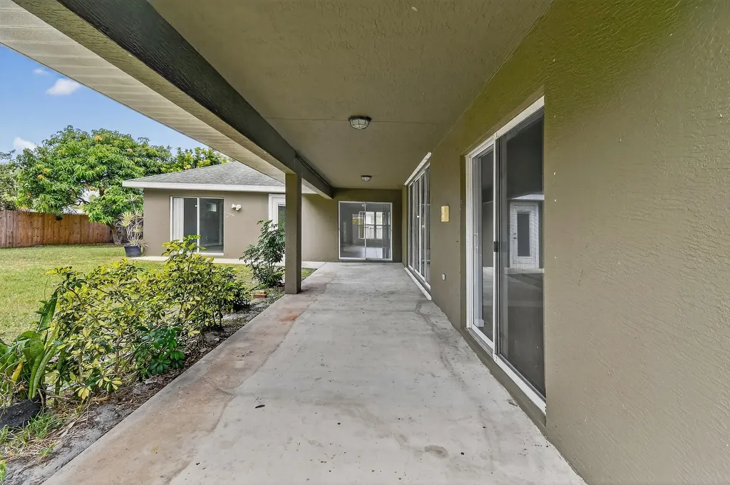 3960 SW Hablow Street Port St Lucie FL 34953