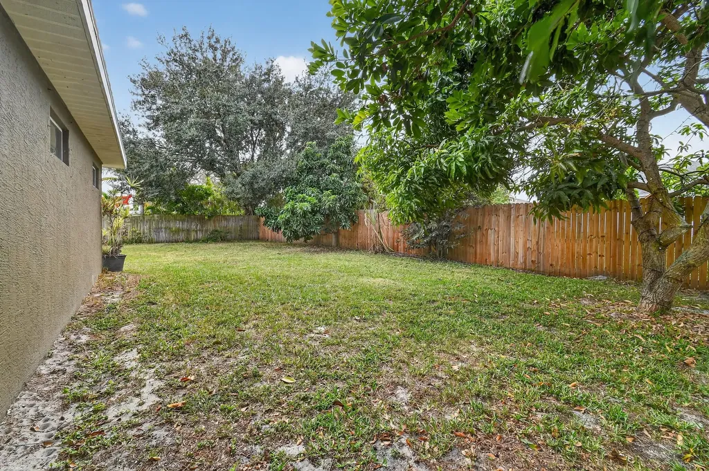 3960 SW Hablow Street Port St Lucie FL 34953