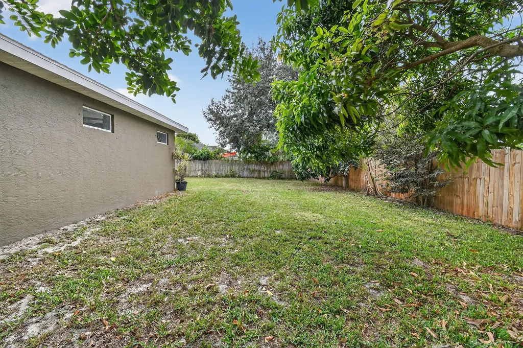 3960 SW Hablow Street Port St Lucie FL 34953
