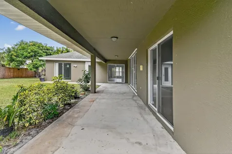 3960 SW Hablow Street Port St Lucie FL 34953