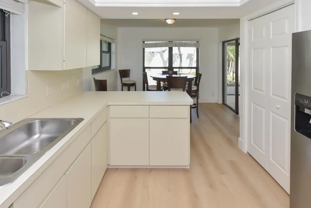 1469 Via Privada Jupiter FL 33477