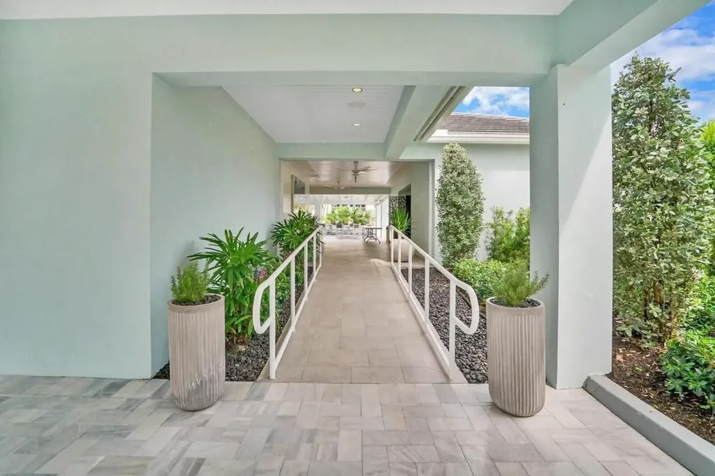 2697 N Ocean Boulevard Boca Raton FL 33431