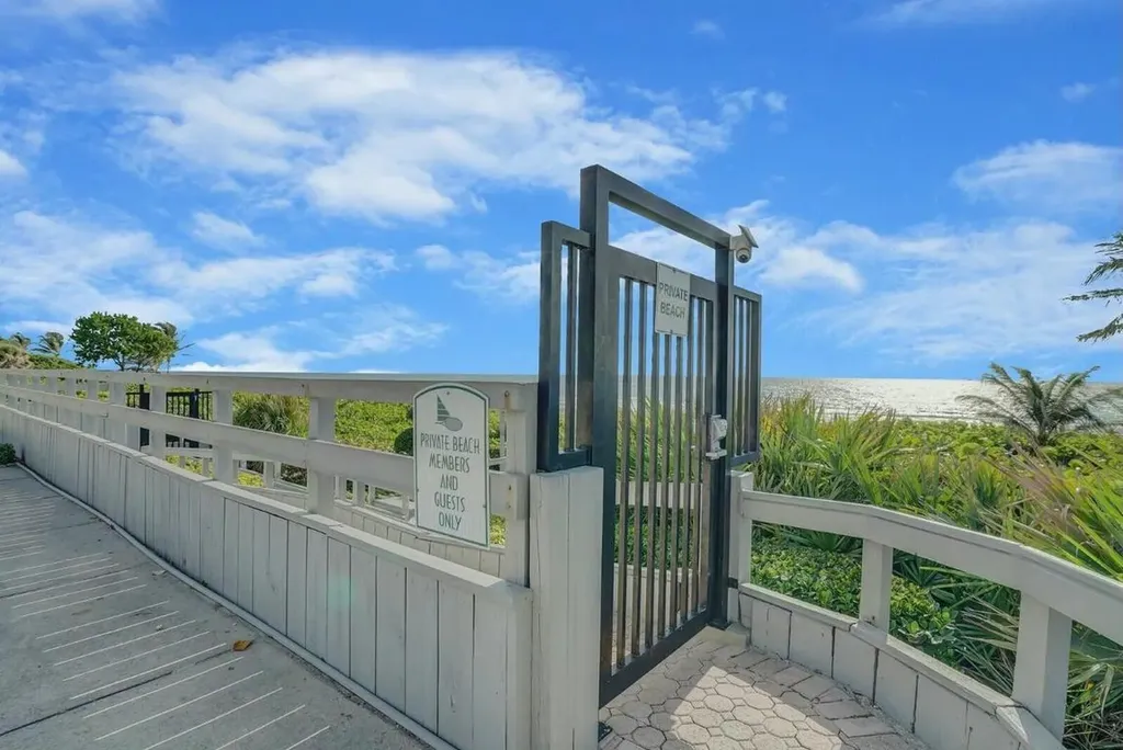 2697 N Ocean Boulevard Boca Raton FL 33431