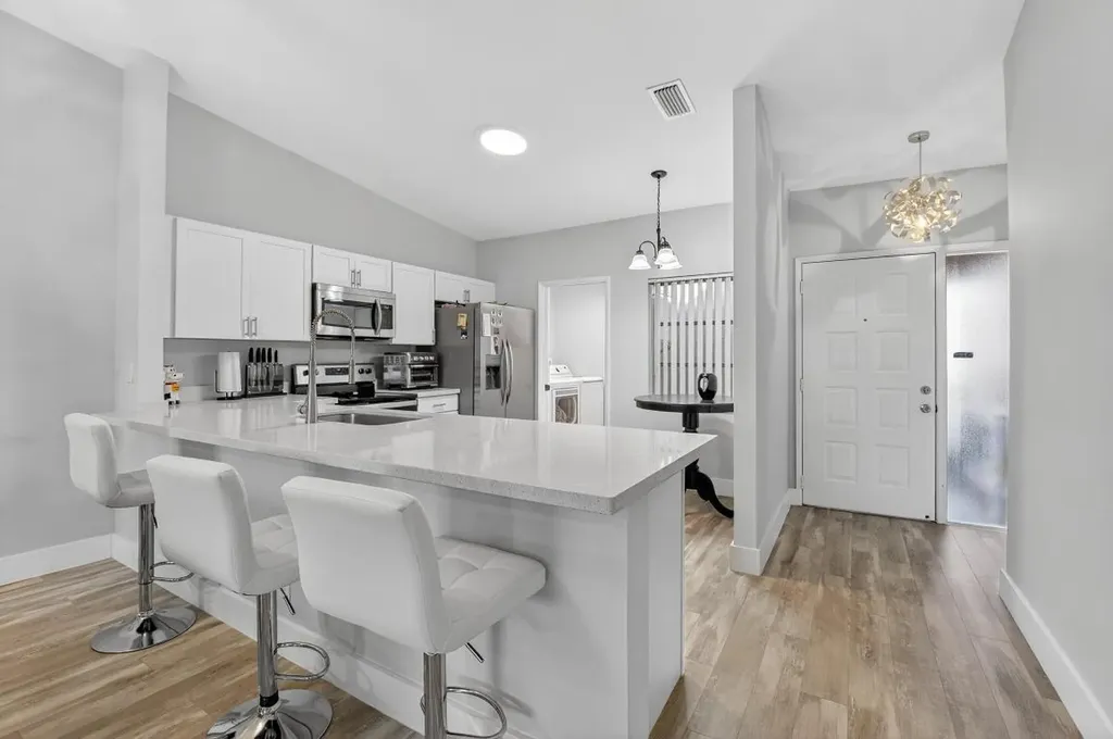 8256 Summerbreeze Lane Boca Raton FL 33496