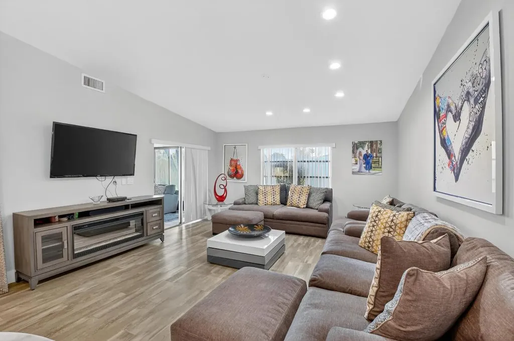 8256 Summerbreeze Lane Boca Raton FL 33496