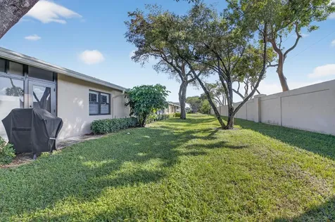 8256 Summerbreeze Lane Boca Raton FL 33496