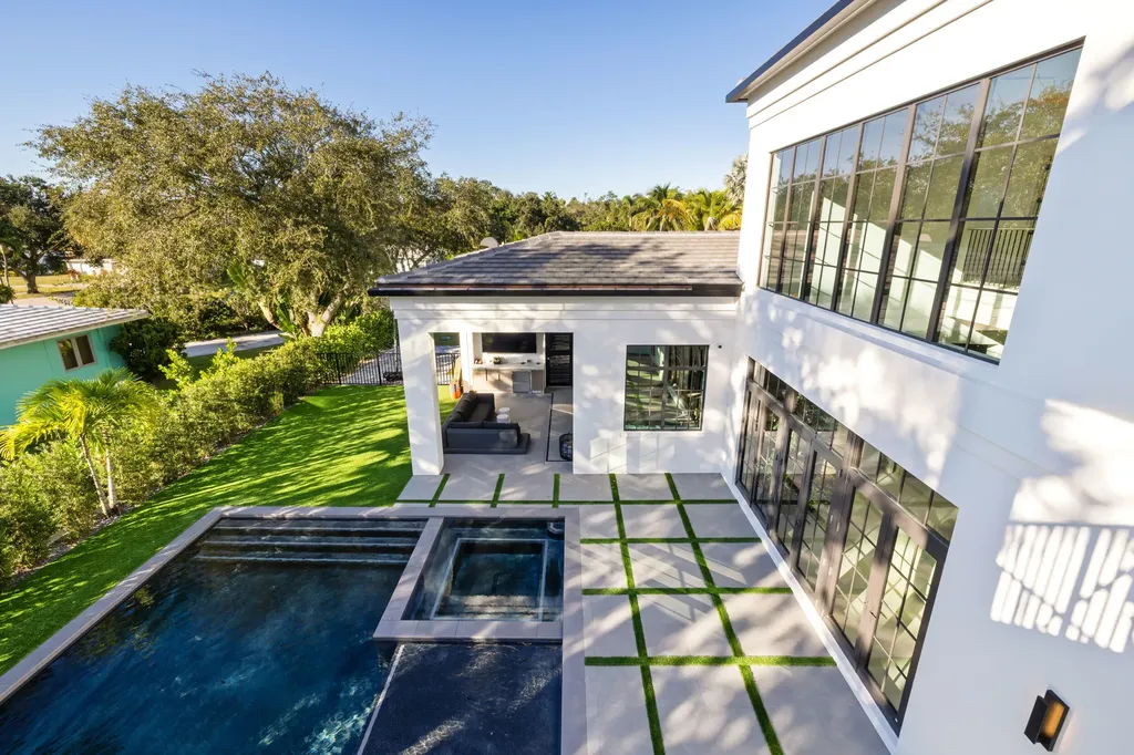 12385 Coconut Row Road Palm Beach Gardens FL 33410