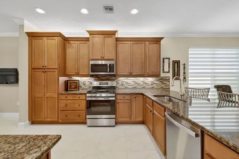 11870 SW Waterford Isle Way Port St Lucie FL 34987