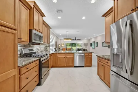 11870 SW Waterford Isle Way Port St Lucie FL 34987