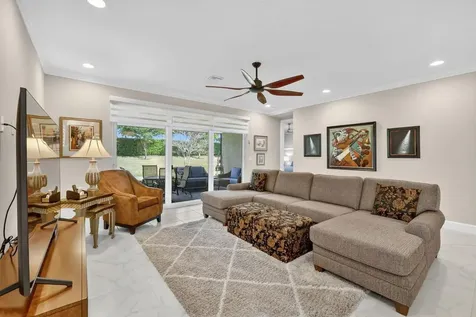11870 SW Waterford Isle Way Port St Lucie FL 34987