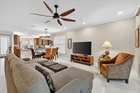 11870 SW Waterford Isle Way Port St Lucie FL 34987