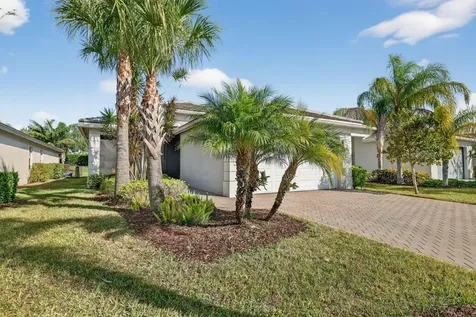 11870 SW Waterford Isle Way Port St Lucie FL 34987